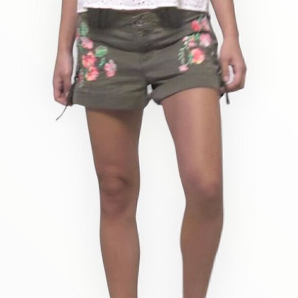 SUPERDRY TENCEL ROOKIE SHORT SHORTS EMBROIDERED FLOWERS ARMY GREEN - Picture 3 of 13